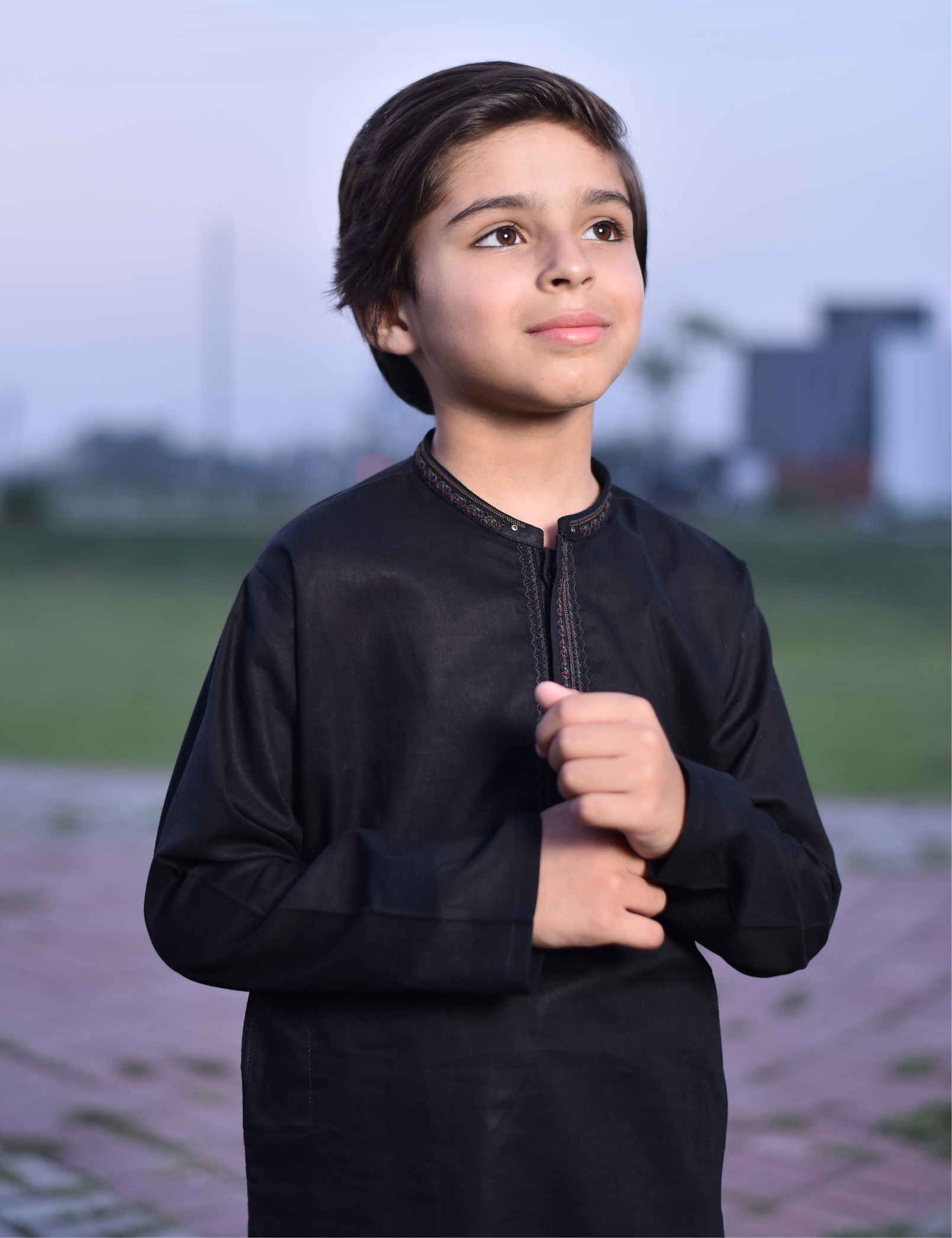 Boys' Black Kurta & Shalwar– Classic Traditional Wear