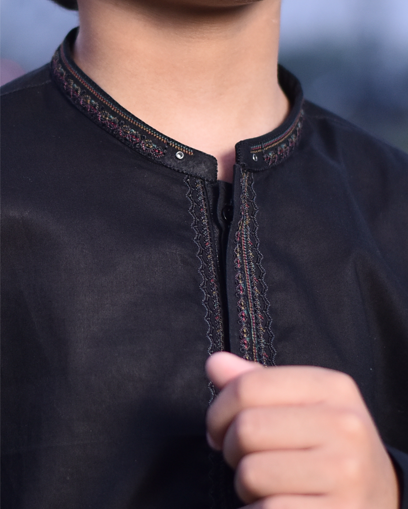 Boys' Black Kurta & Shalwar– Classic Traditional Wear